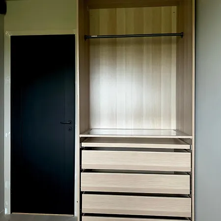 Ons 2024 - Walking Distance & Near Shuttle Bus Uis - Modern Stavanger