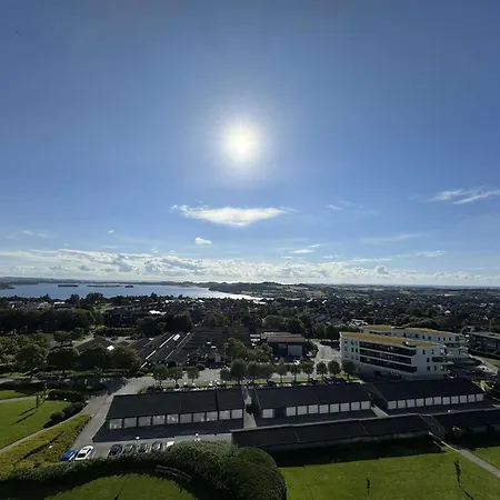 Appartement Ons 2024 - Walking Distance & Near Shuttle Bus Uis - Modern